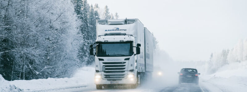 A Guide to Navigating the Seasonality of the Trucking Industry - Load N ...